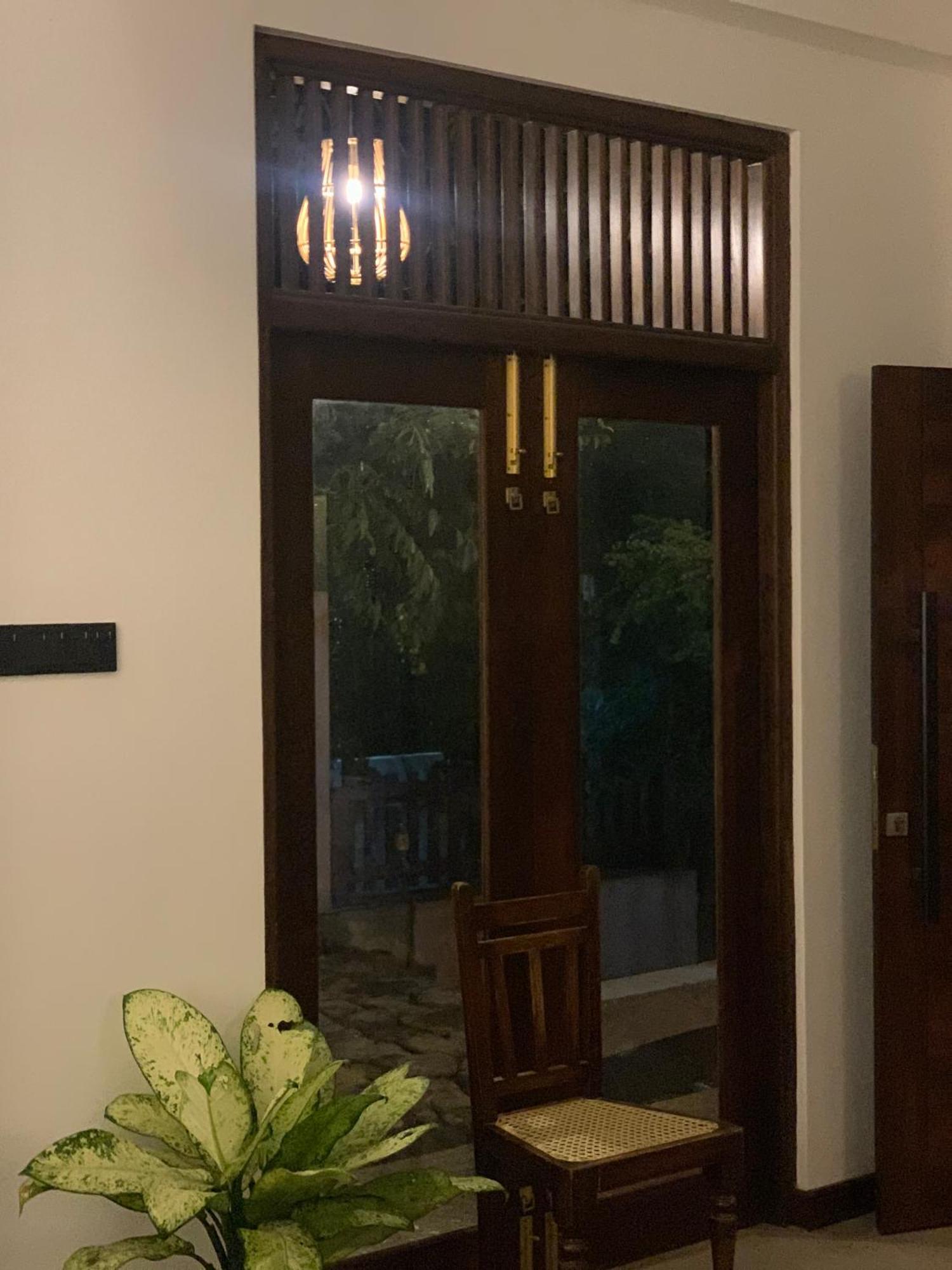 Thaproo Bay Hiriketiya Bed & Breakfast Dickwella Exterior photo